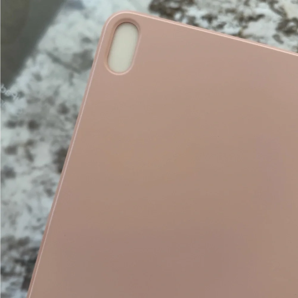 Apple iPad Pro 12.9-inch (3rd Generation) Pink Sand Smartfolio Cover